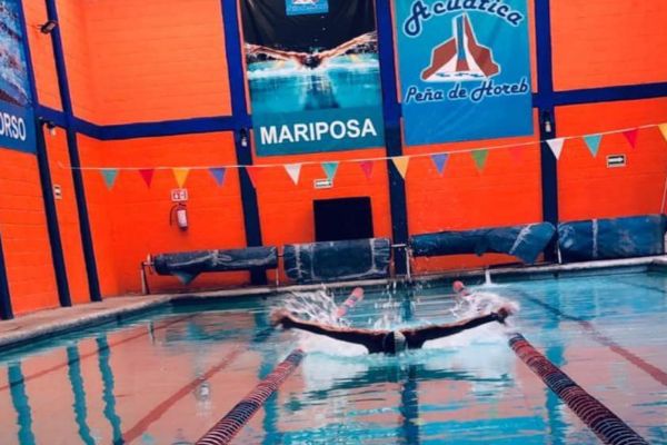 Escuela de Natación Acuática Peña De Horeb en Iztapalapa