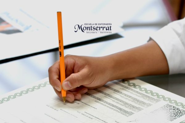 Escuela de Enfermería Montserrat en Puebla