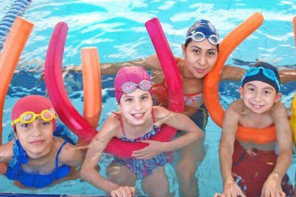 Escuela de Natación Seattle Suc. Santa Tere cerca deTlaquepaque