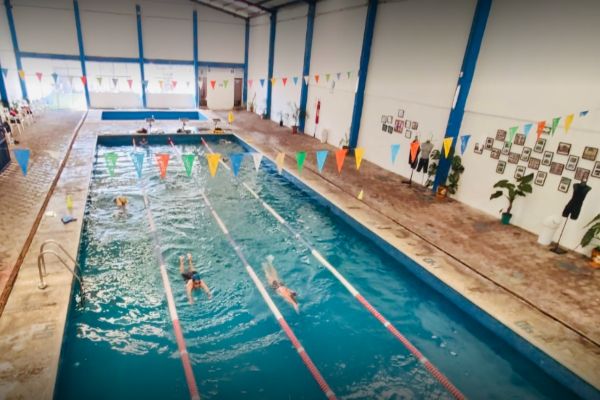 Escuela de Natación Tiburones Blancos en Ixtapaluca