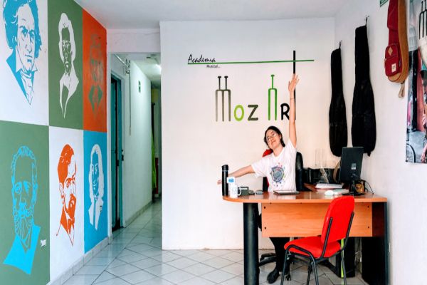 Escuela de Música Academia Moz Art en Querétaro