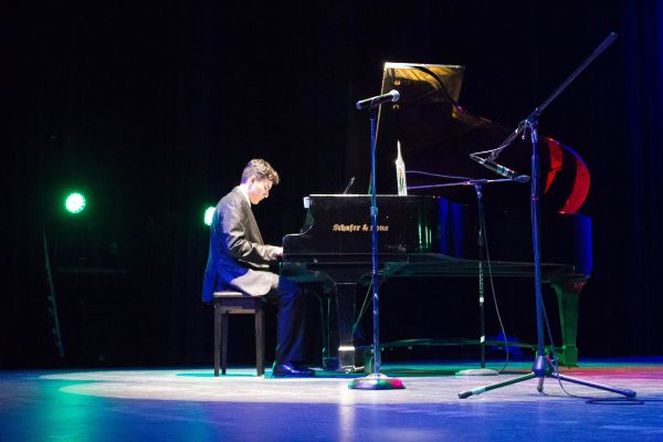 Escuela de Música Conservatorio De Las Rosas Sofía Aldana L. en Tijuana