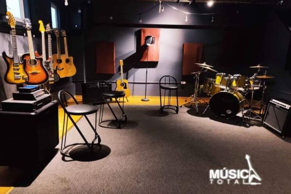 Escuela de Música Total SUR CC El Dorado en Aguascalientes