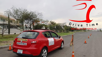 Escuela de Manejo Drive Time en Querétaro