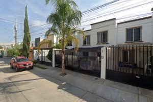 Escuela de Manejo JR Carlos en Aguascalientes