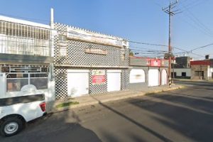 Escuela de Manejo Latino Roberto Quintana Roo Tovany en Puebla