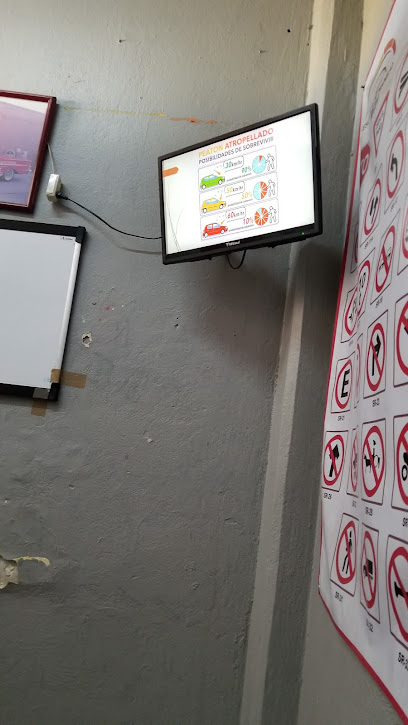 Escuela de Manejo Neza en Nezahualcóyotl