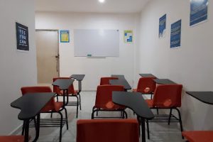 English First. Learning Center en León