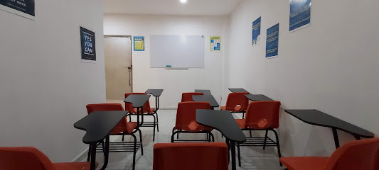 English First. Learning Center en León