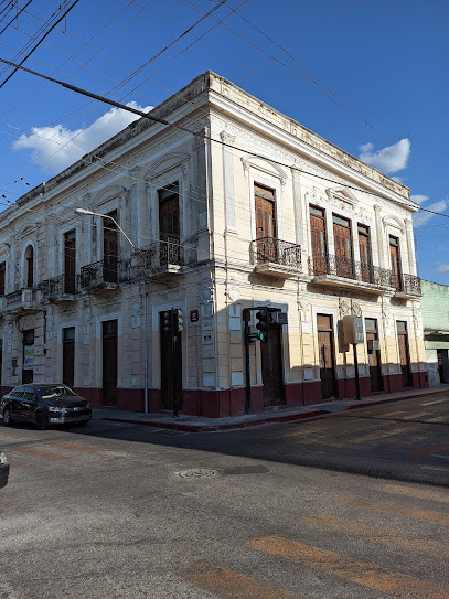 Instituto Benjamin Franklin de Yucatán en Mérida