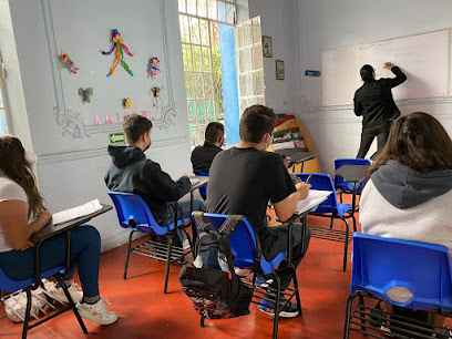 Dianglish School Normal en Cuauhtémoc
